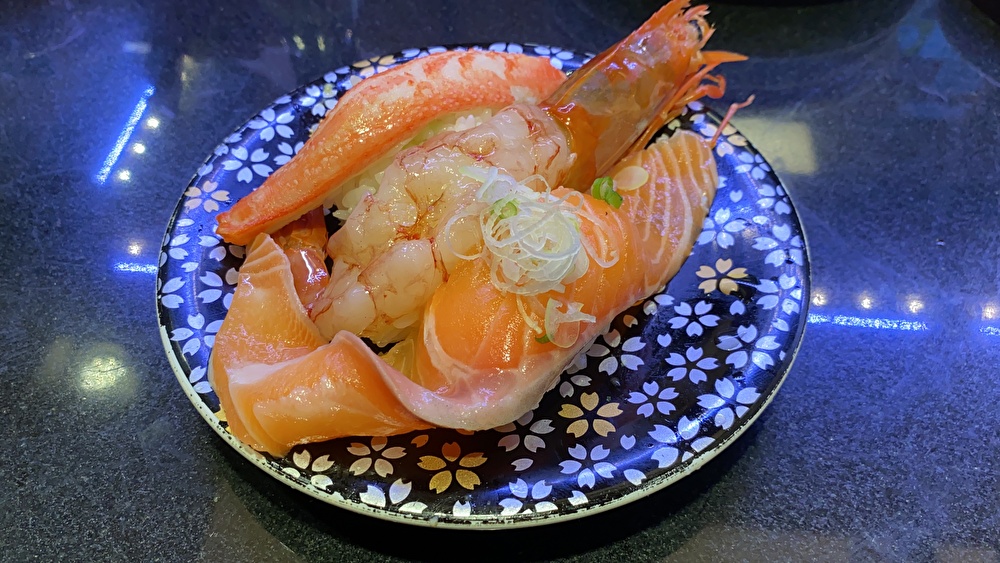 横浜スカイビル回転寿司『活』は安い！美味い！の満足度高！
